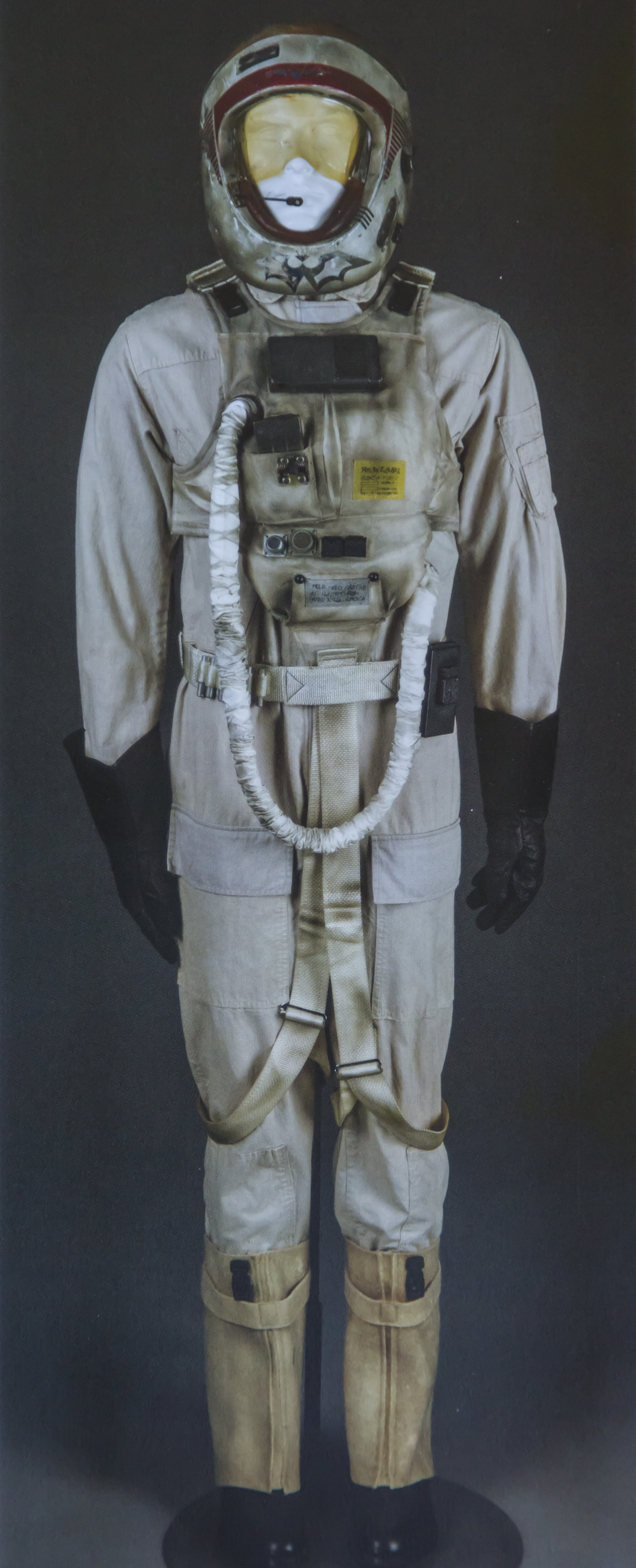 The Iconic ROTJ Y-Wing Helmet Revealed