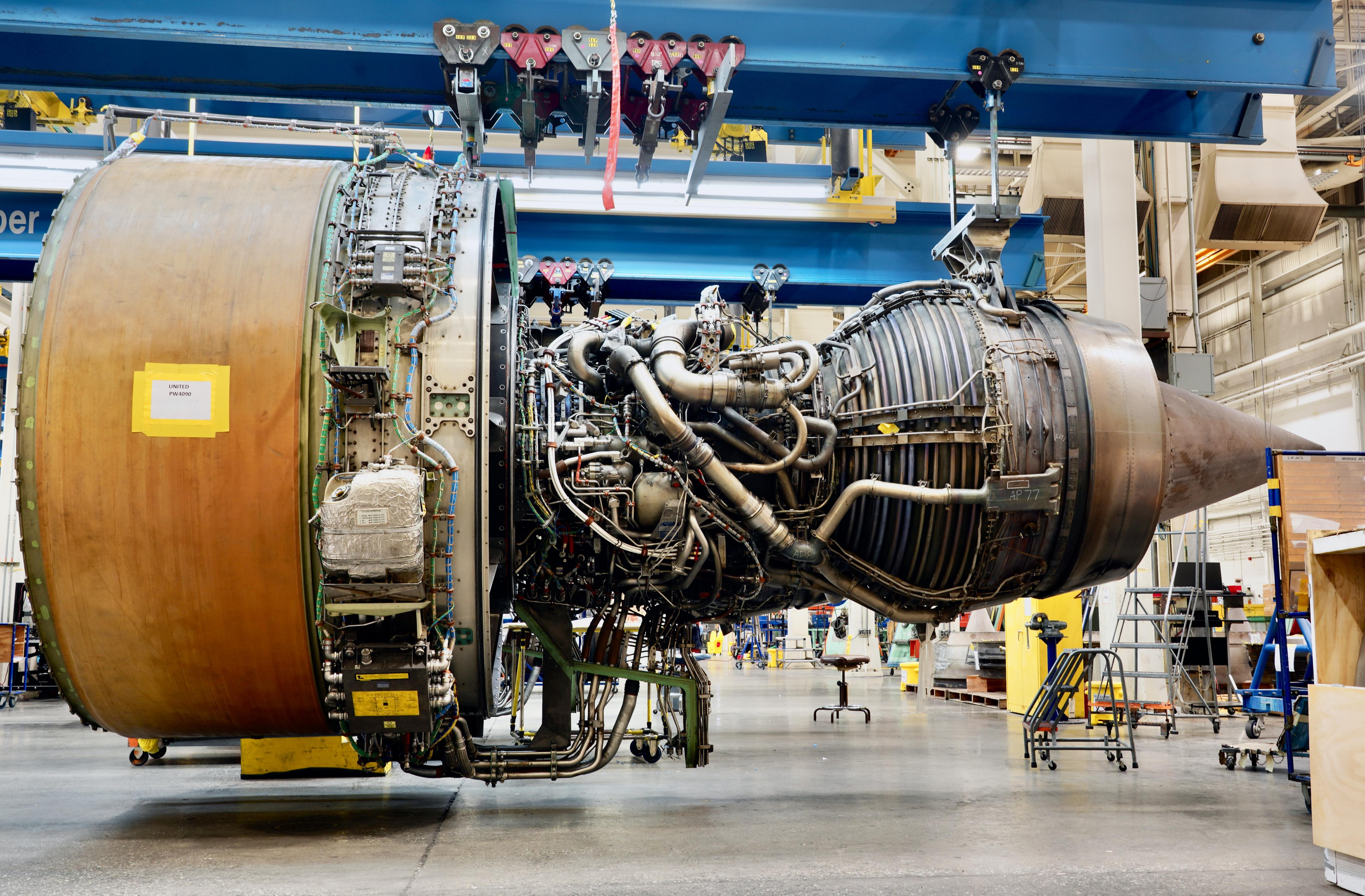 Aviation Showcase: PW4000 and V2500 Engines at SFO 2024