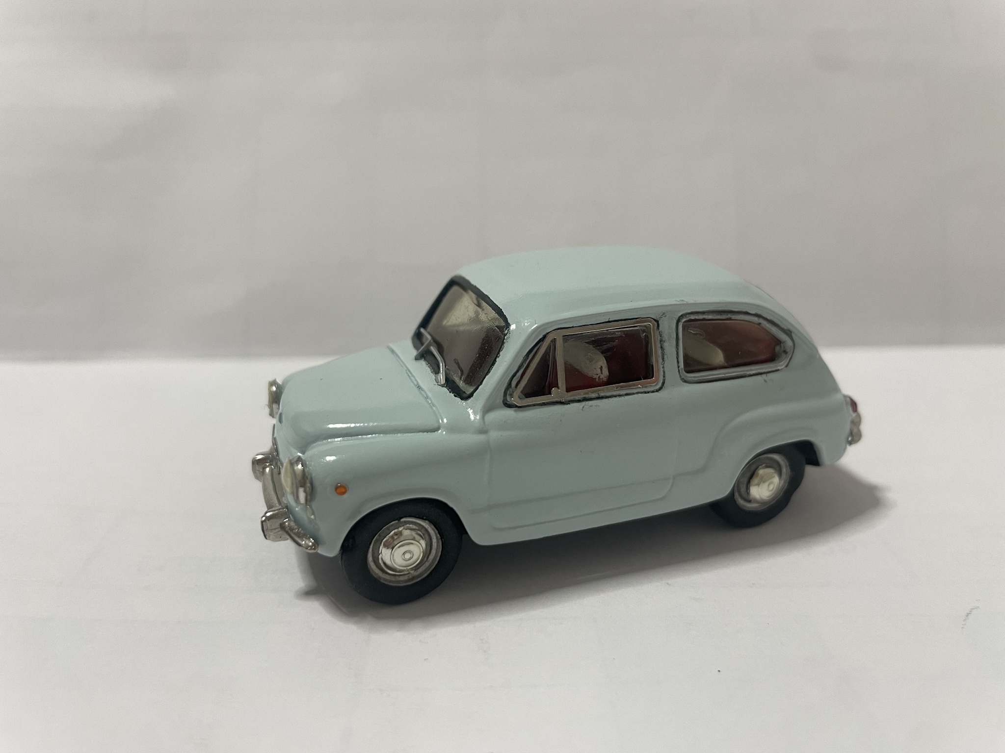 The Classic Fiat 600 in 1/43 Scale