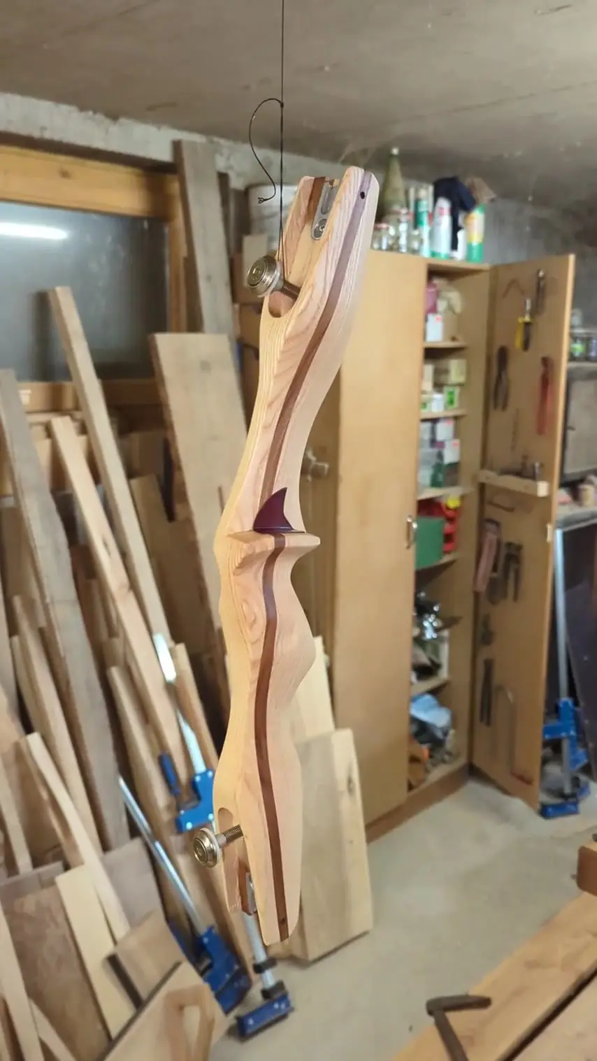 Crafting a 20-Inch Wooden ILF Bow Riser: A Step-by-Step Guide | [meme.am]